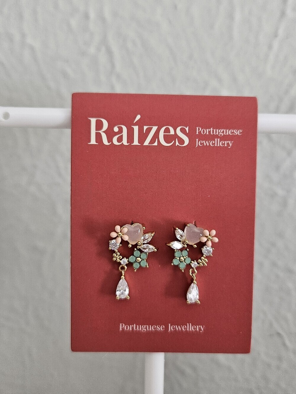NWT Ráizes Portuguese Jewellery Dainty Floral Wreath Earrings With Teardrop - Picture 2 of 8
